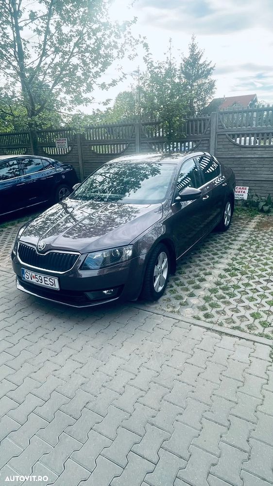 Skoda Octavia 1.4 TSI ELEGANCE DSG - 3