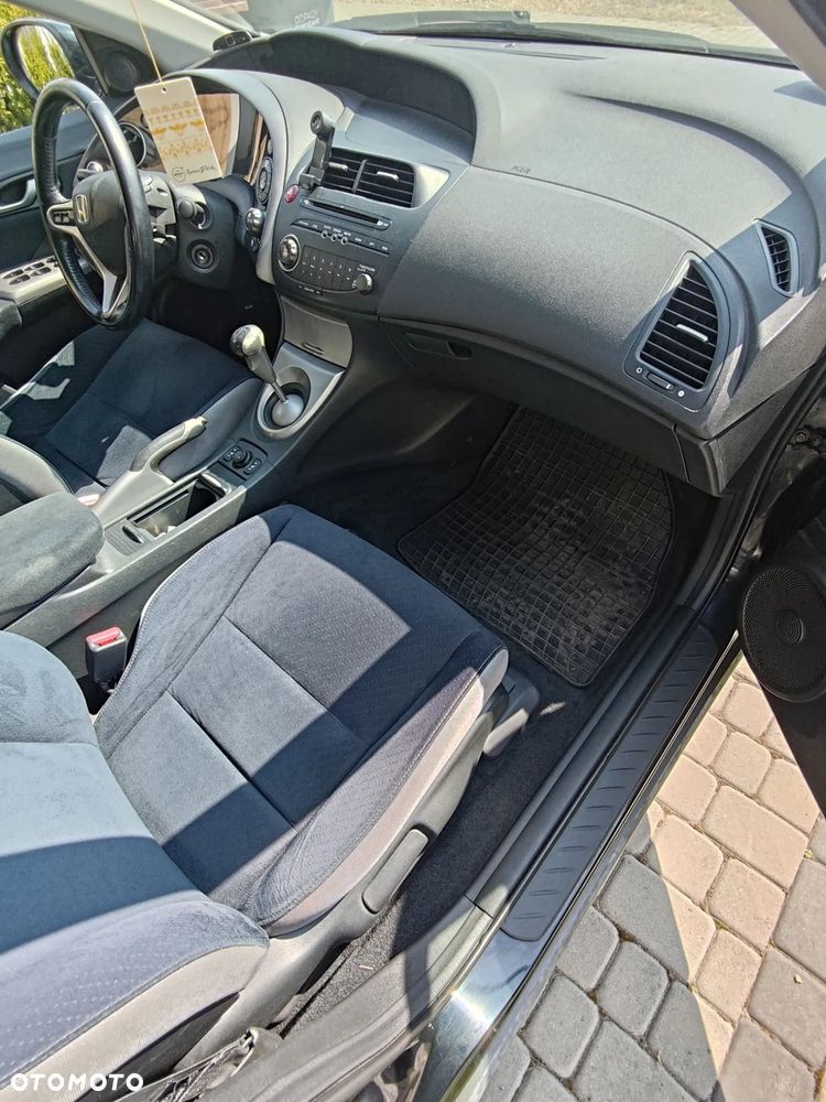 Honda Civic 1.8i-VTEC Executive - 12