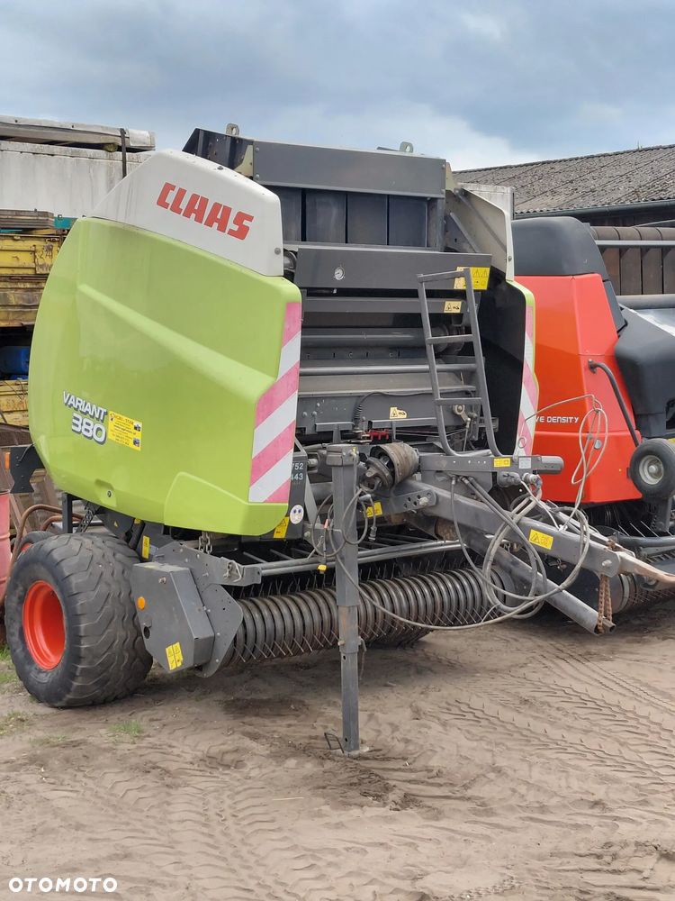 Claas Variant 380 , kuhn VB 2160 , - 1