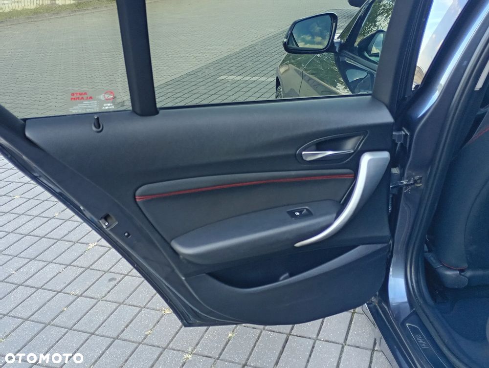 BMW Seria 1 - 21