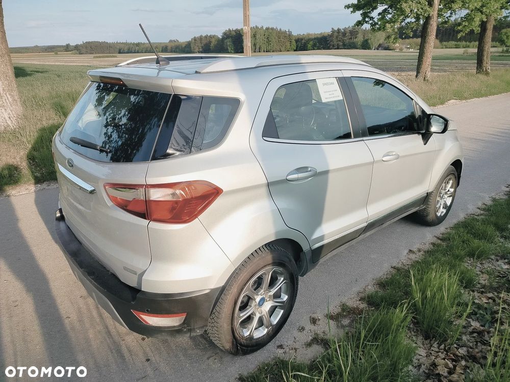 Ford EcoSport - 5