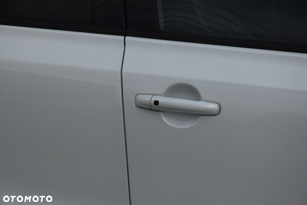 Suzuki Vitara 1.6 DDiS (4x4) Allgrip Comfort - 15