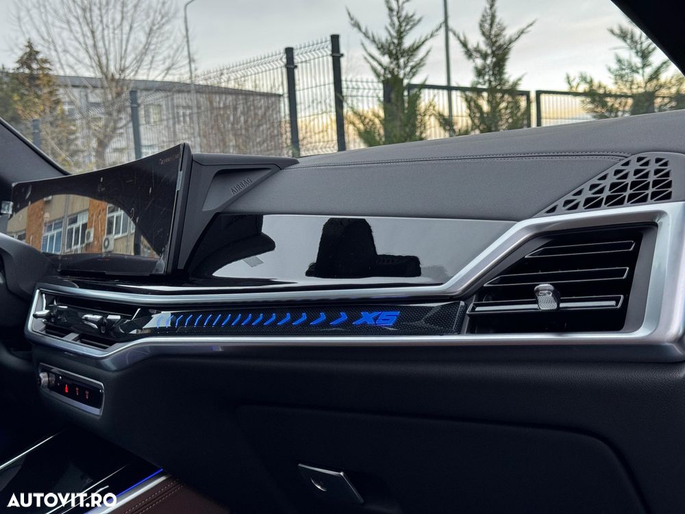 BMW X5 xDrive30d - 23