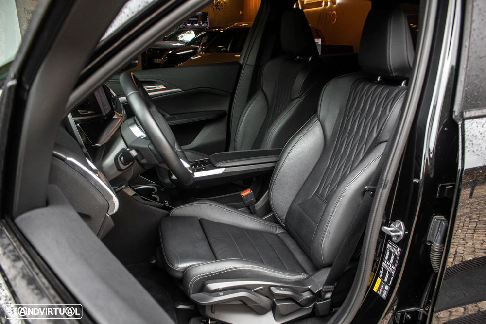 BMW X1 xDrive25e Aut. — fotografia 27