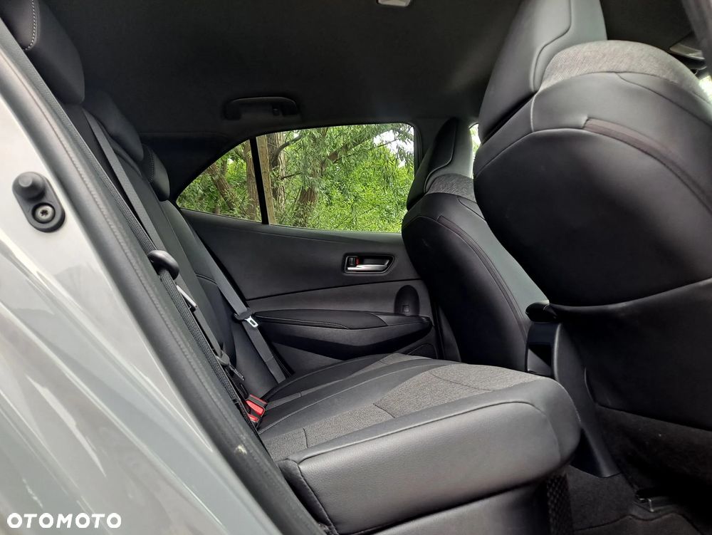 Toyota Corolla - 7