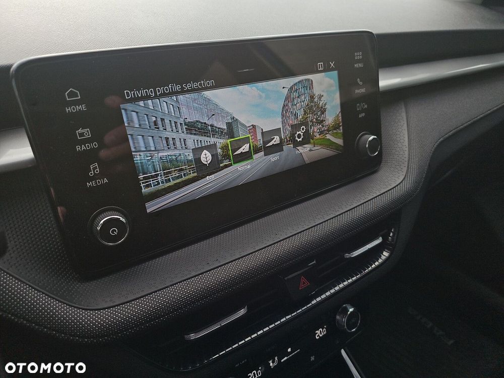 Skoda Fabia 1.0 TSI Selection - 23