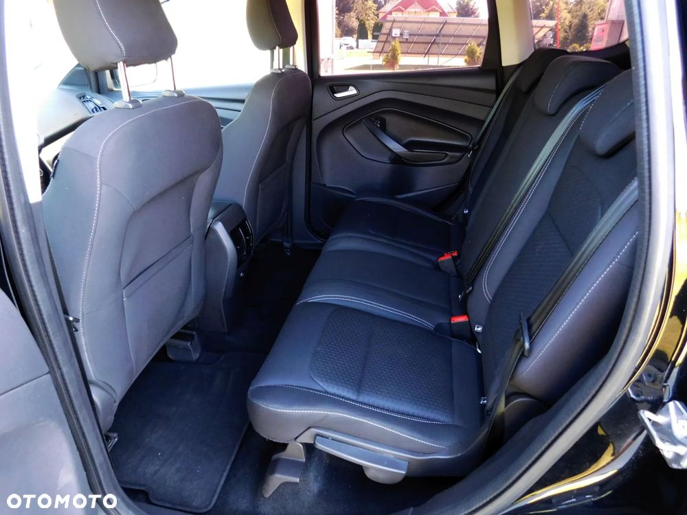 Ford Kuga - 6
