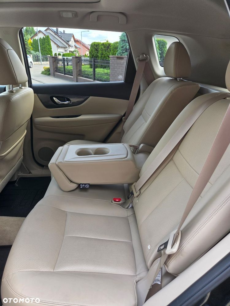 Nissan X-Trail 1.6 DIG-T Tekna 2WD - 11