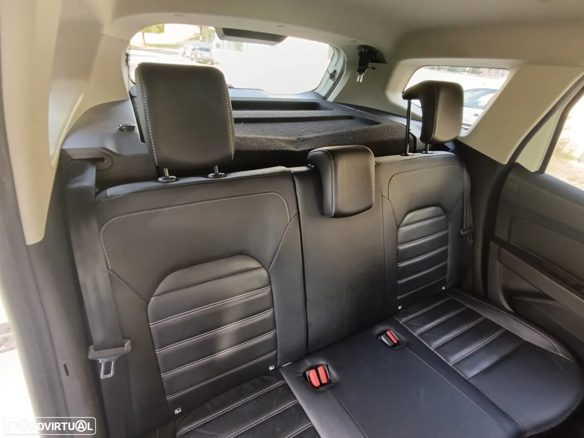 Dacia Duster 1.6 SCe Comfort Bi-Fuel - 24