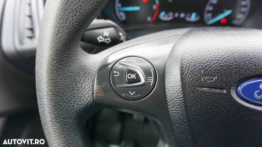 Ford Transit Connect - 18