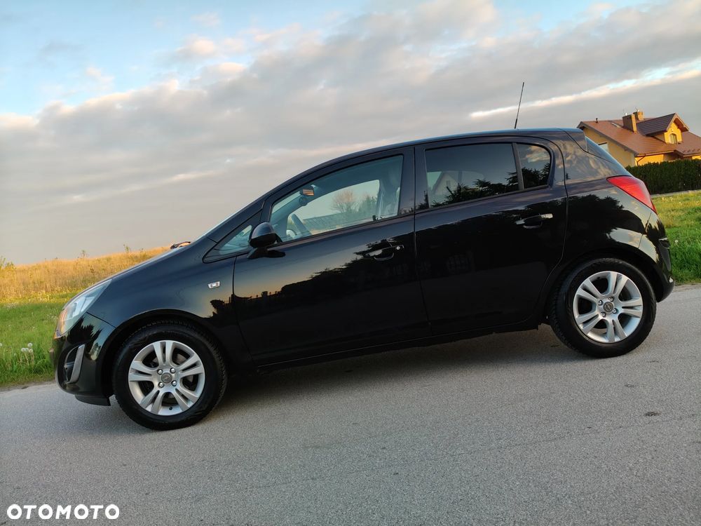 Opel Corsa 1.4 16V Color Elegance - 10