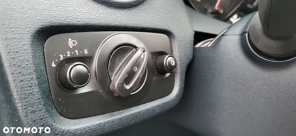 Ford Fiesta 1.25 Ambiente - 29