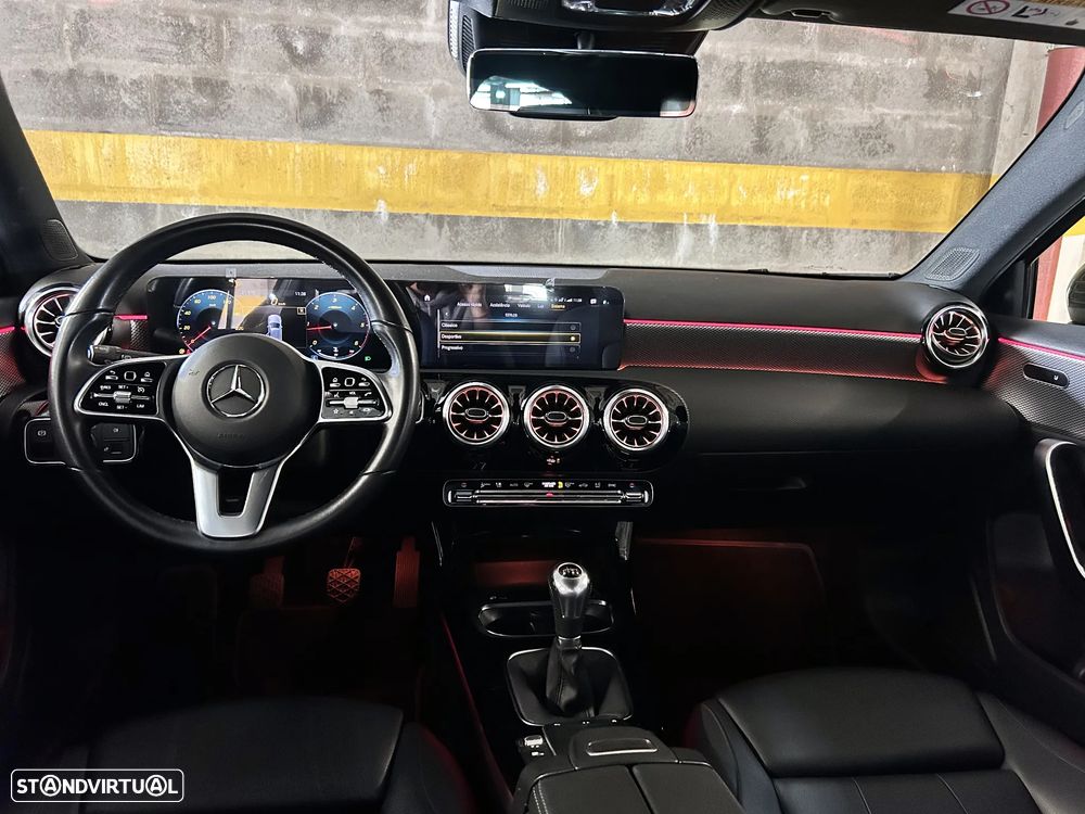 Mercedes-Benz A 180 d Business Solutions Grande Frota - 33