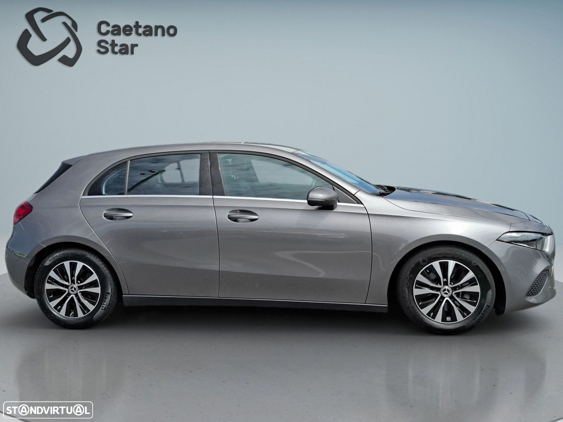 Mercedes-Benz A 200 Style Plus Aut. - 9