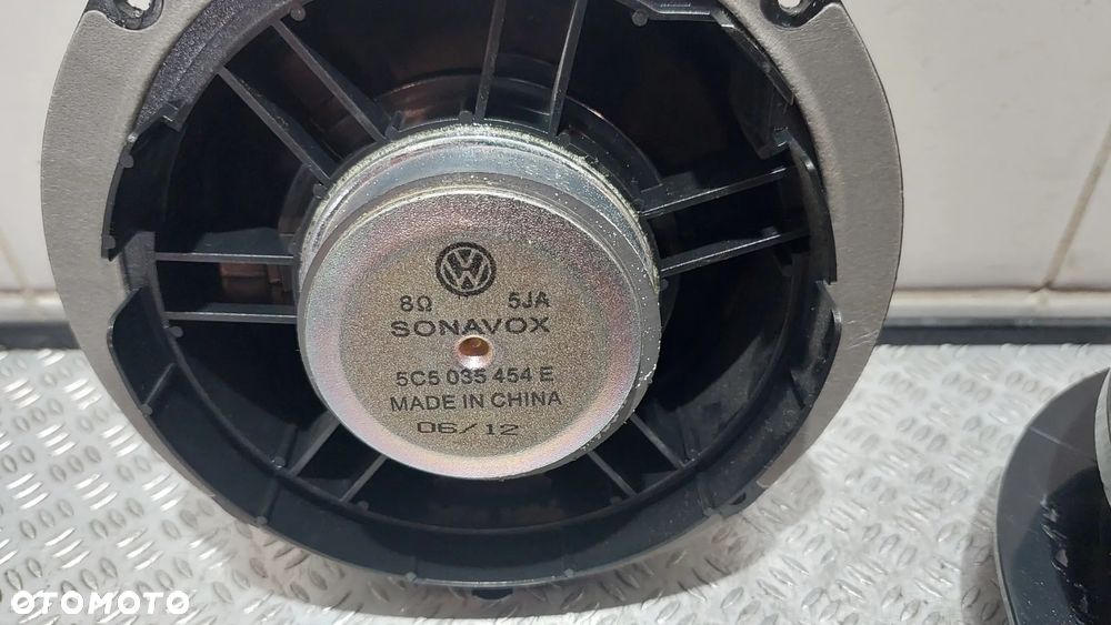 GŁOŚNIKI GŁOŚNIK TYŁ TYLNY VW BEETLE R2012 NR 5C503545E - 3