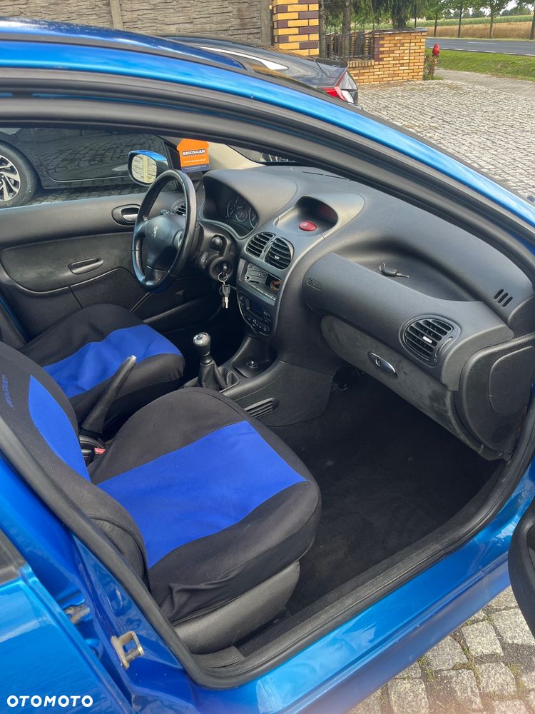 Peugeot 206 1.4 Oxygene - 15