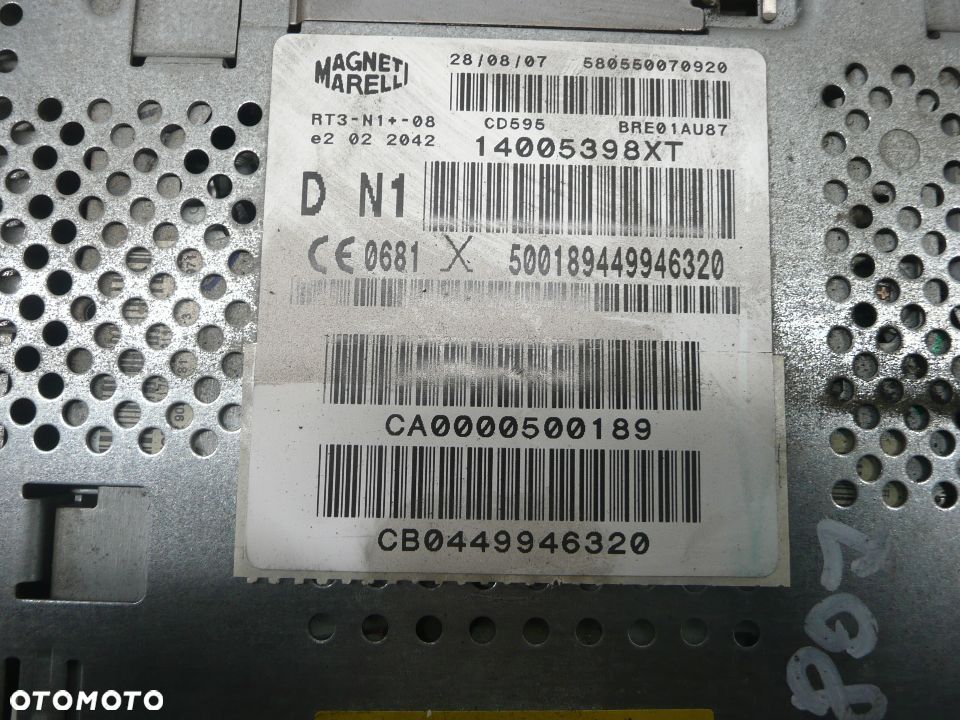 PEUGEOT 807 02-14 2.2HDI RADIO CD - 3