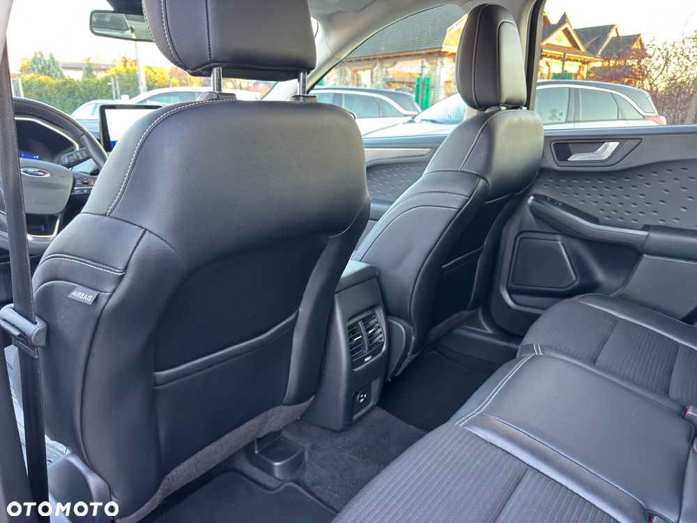 Ford Kuga 1.5 EcoBoost TITANIUM X - 23