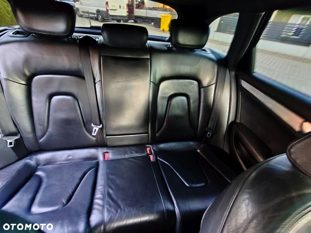 Audi A4 Avant 3.0 TDI Quattro Tiptronic - 22