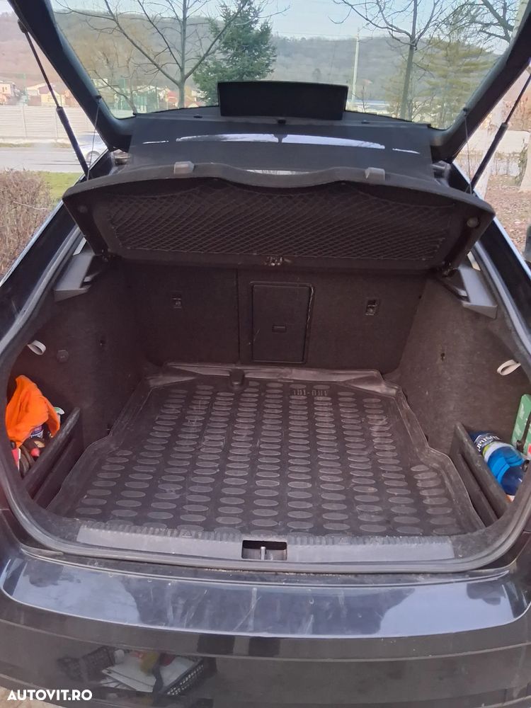 Skoda Octavia 2.0 TDI DSG Style - 6