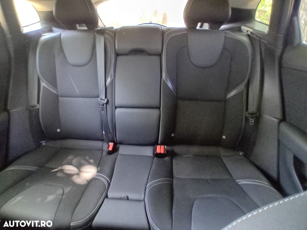 Volvo V40 - 8