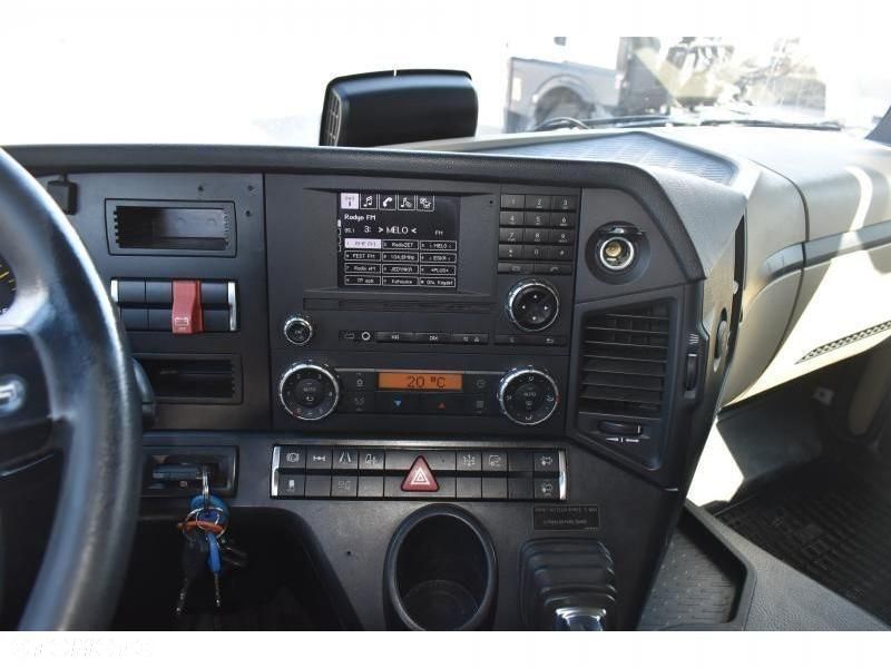 Mercedes-Benz Actros - 13