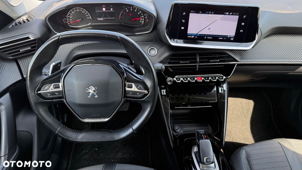 Peugeot 2008 1.5 BlueHDi Allure S&S EAT8 - 20