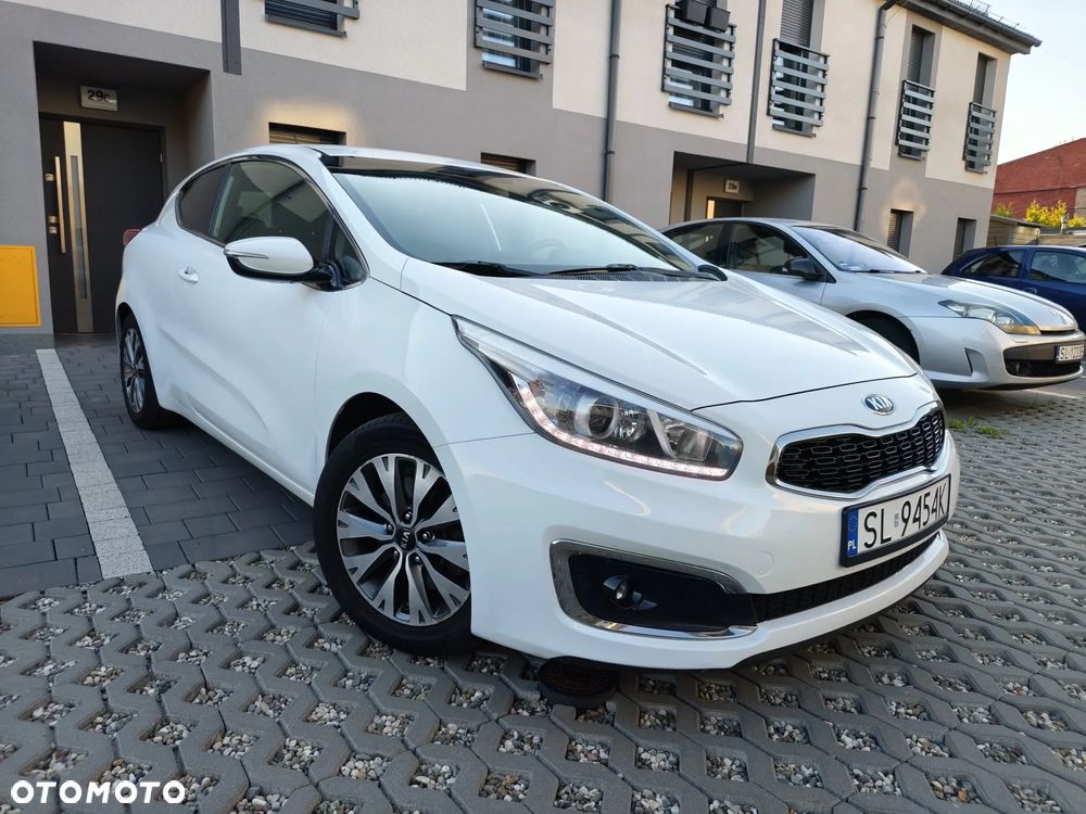 Kia ProCeed 1.6 CRDi ISG Vision - 9