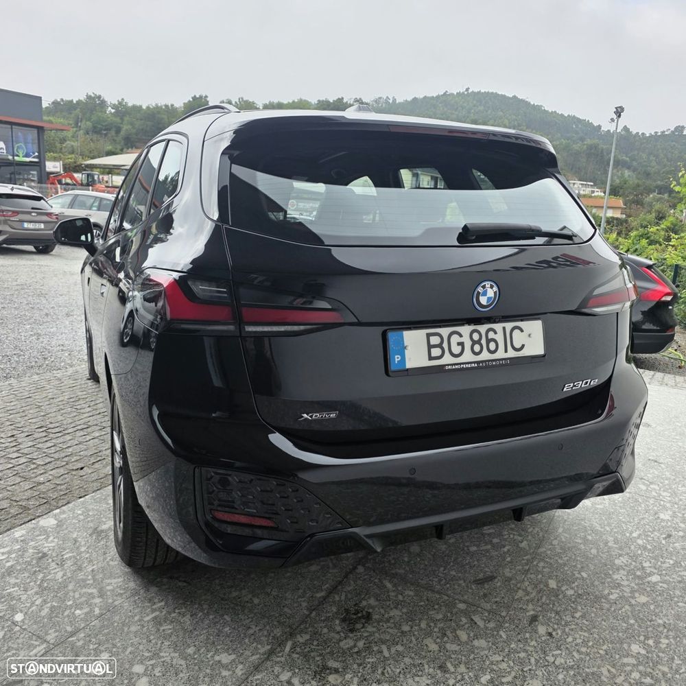 BMW 230 - 6