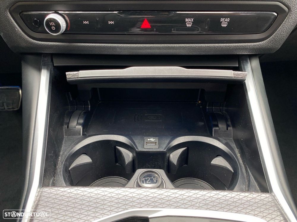 BMW 320 d Pack Desportivo M Auto - 15