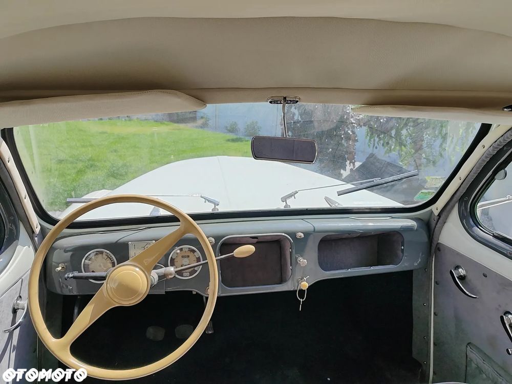 Renault Inny - 10