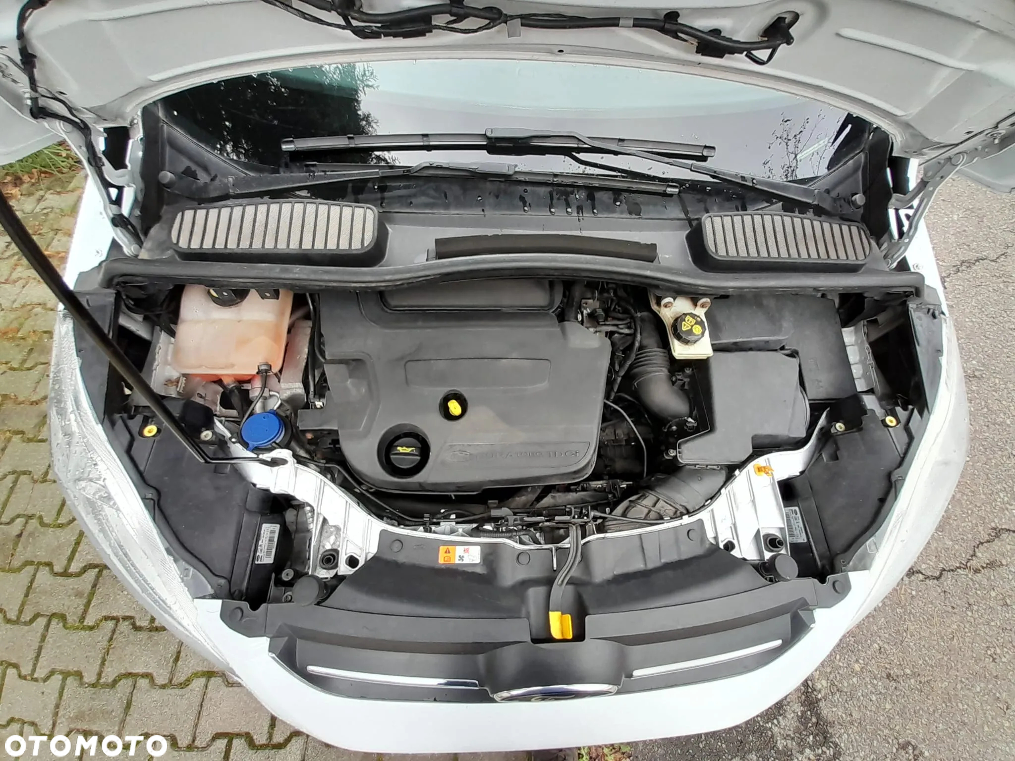 Ford C-MAX 2.0 TDCi Trend MPS6 - 4