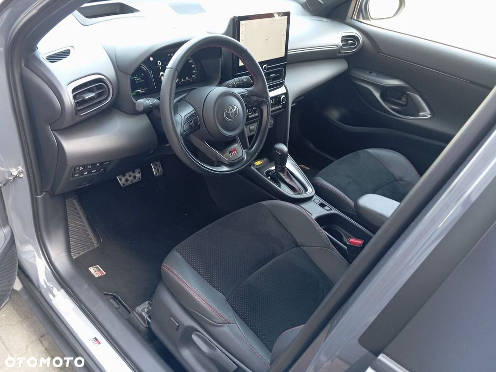Toyota Yaris Cross Hybrid 1.5 GR Sport - 7