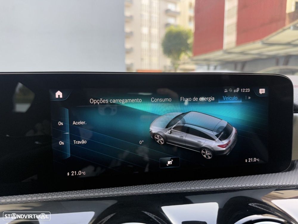 Mercedes-Benz CLA 250 e Shooting Brake AMG Line - 41