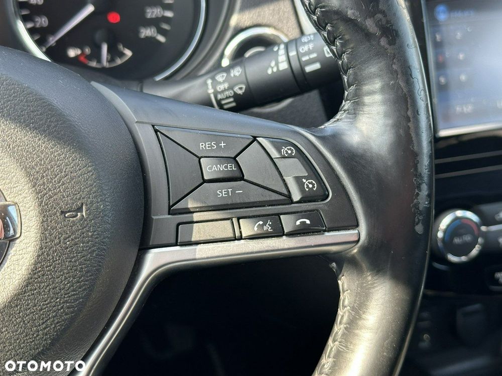 Nissan X-Trail 2.0 dCi N-Connecta 4WD Xtronic - 16