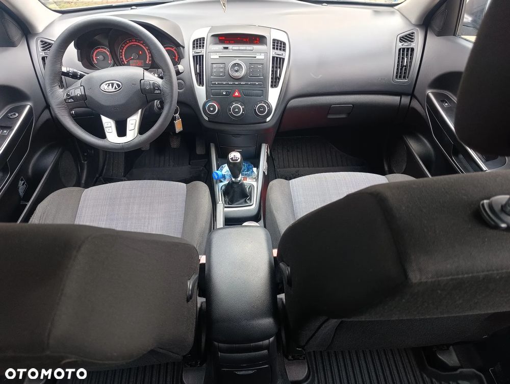 Kia Ceed 1.6 Crdi Comfort - 5