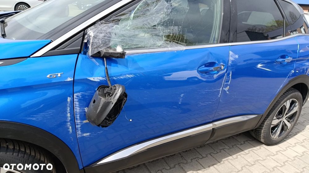 Peugeot 3008 1.2 PureTech GT S&S EAT8 - 10