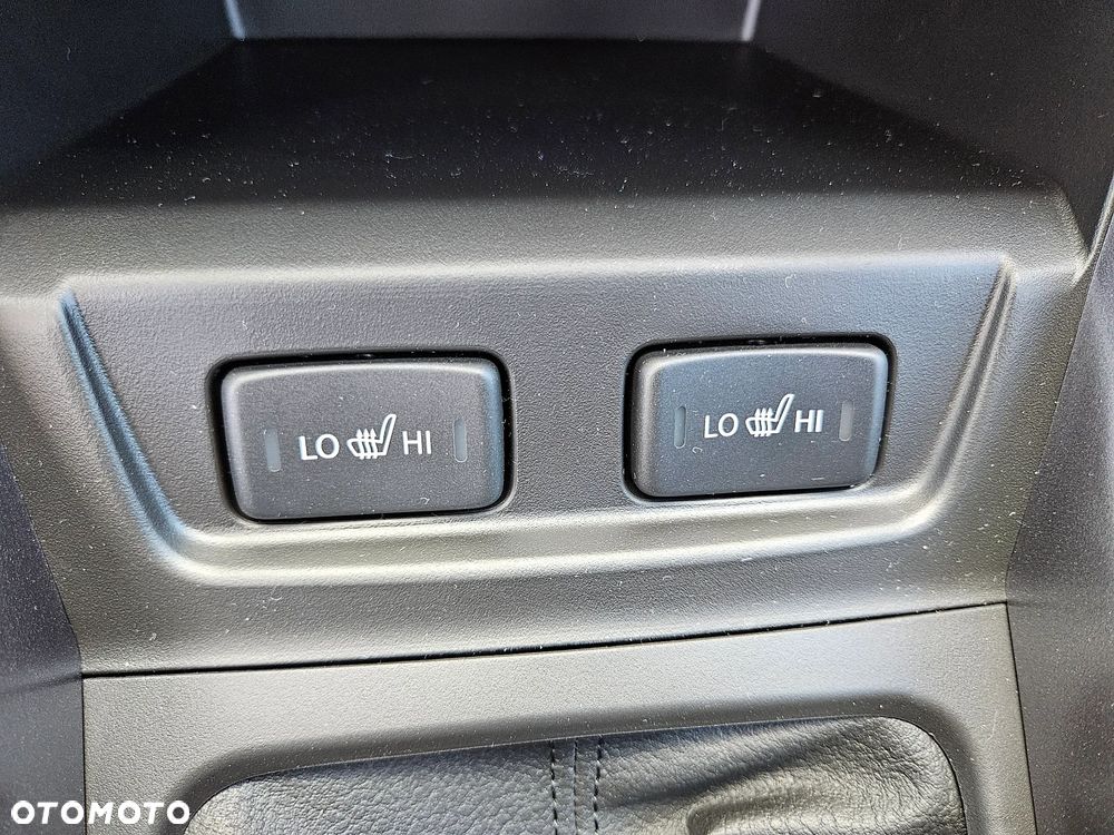 Suzuki Vitara 1.4 Boosterjet mHEV Premium 2WD - 11