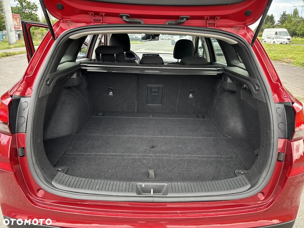 Hyundai i30 1.0 T-GDI Smart DCT - 21