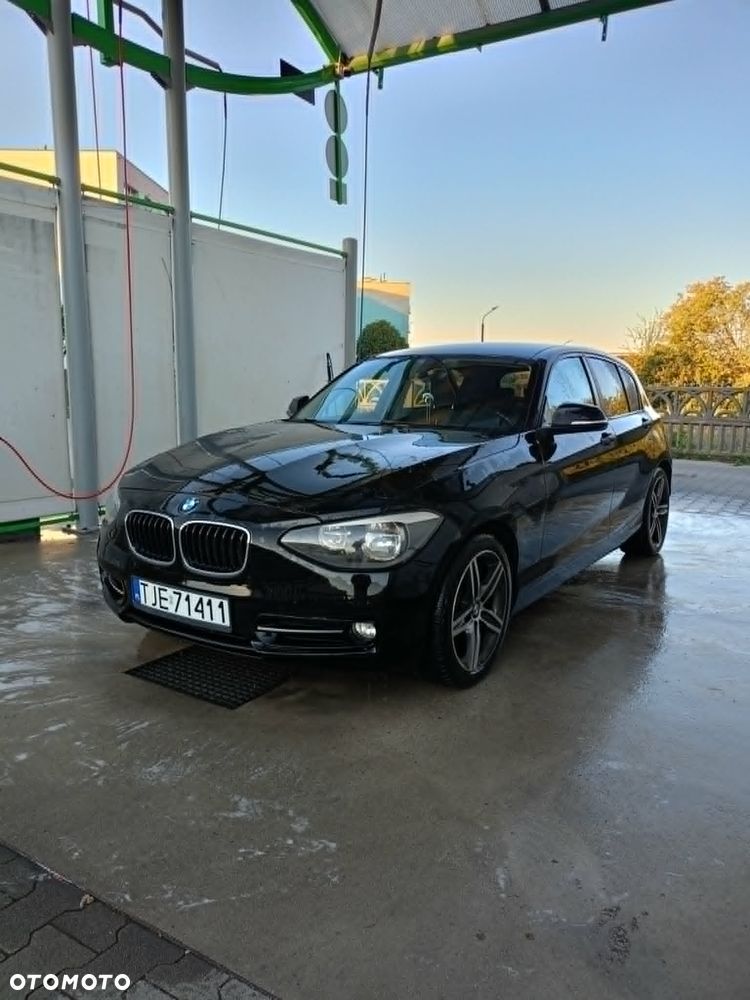 BMW Seria 1 116i Sport Line - 1