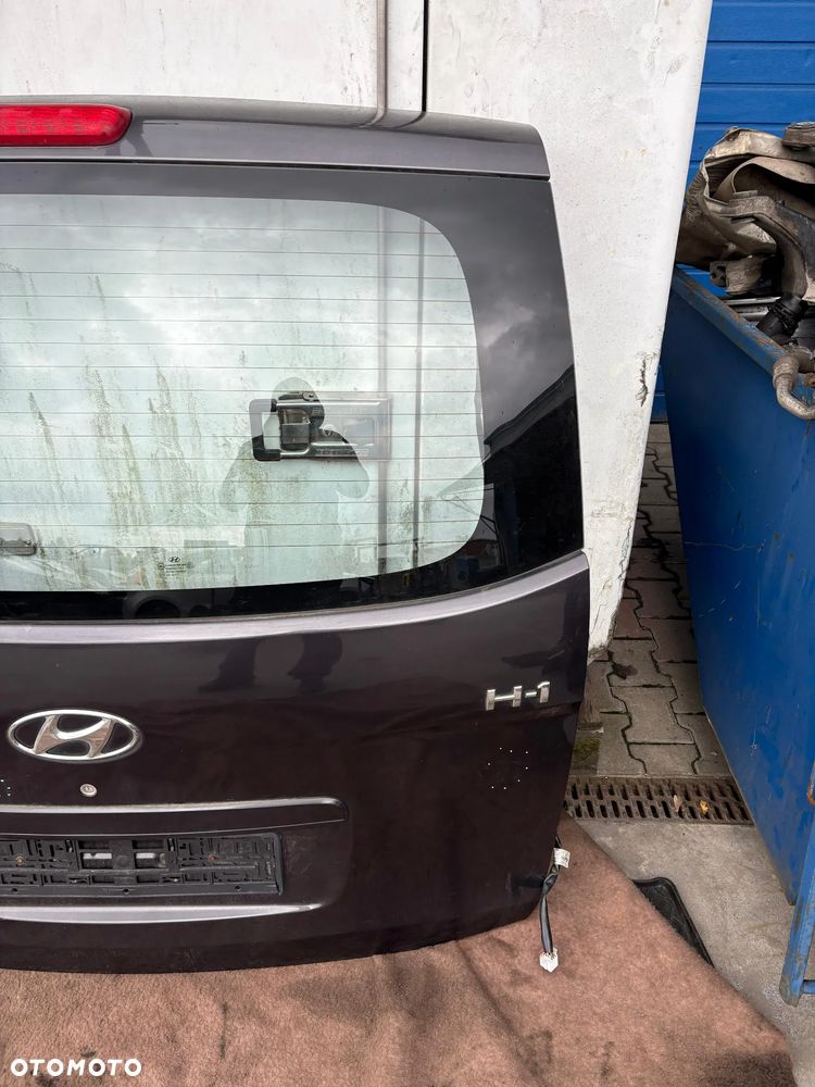 KLAPA BAGAŻNIKA HYUNDAI H1 - 4