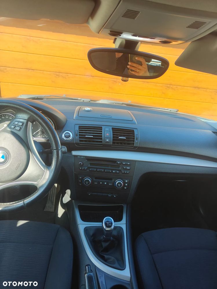 BMW Seria 1 - 10