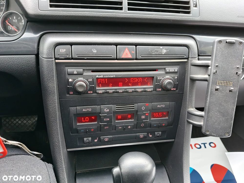 Audi A4 Avant 1.9 TDI Multitronic - 17