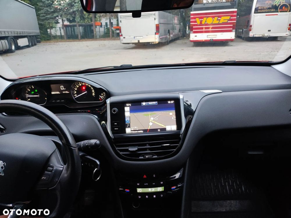 Peugeot 208 1.2 PureTech Active - 7