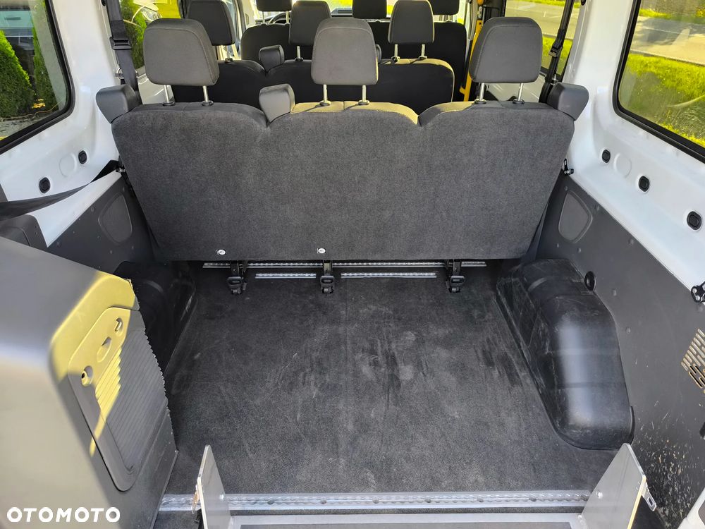 Ford Transit - 11