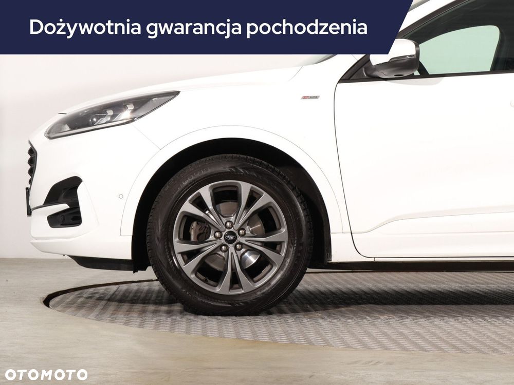 Ford Kuga - 17