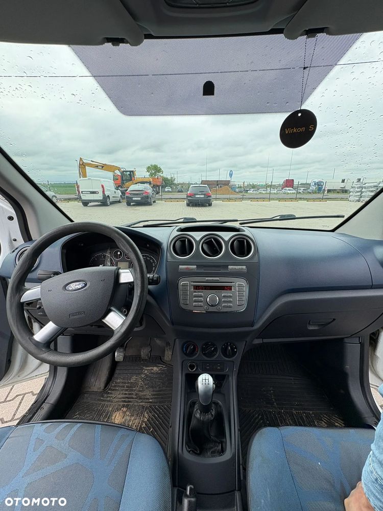 Ford TRANSIT CONNECT - 4