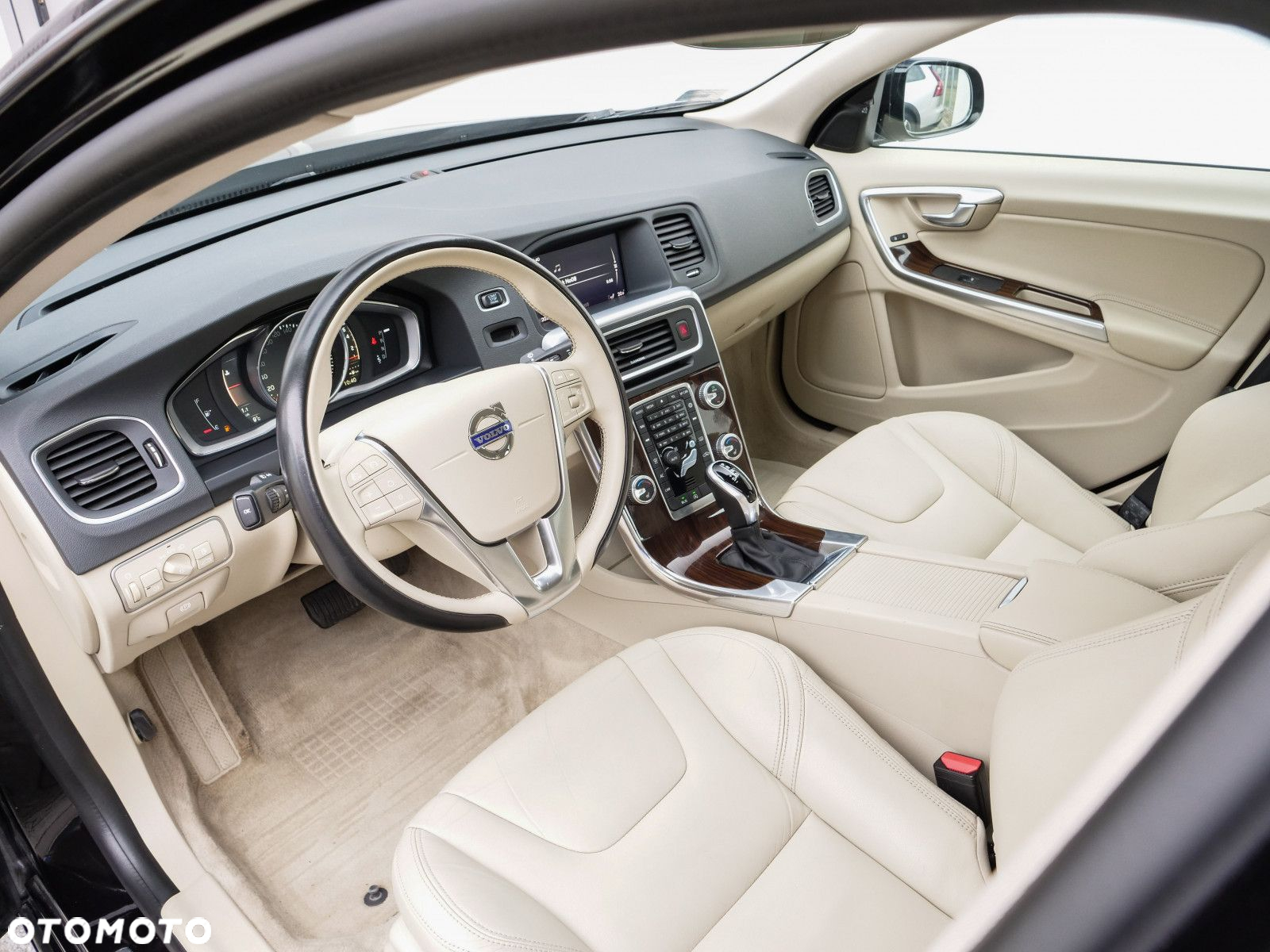 Volvo S60 - 14