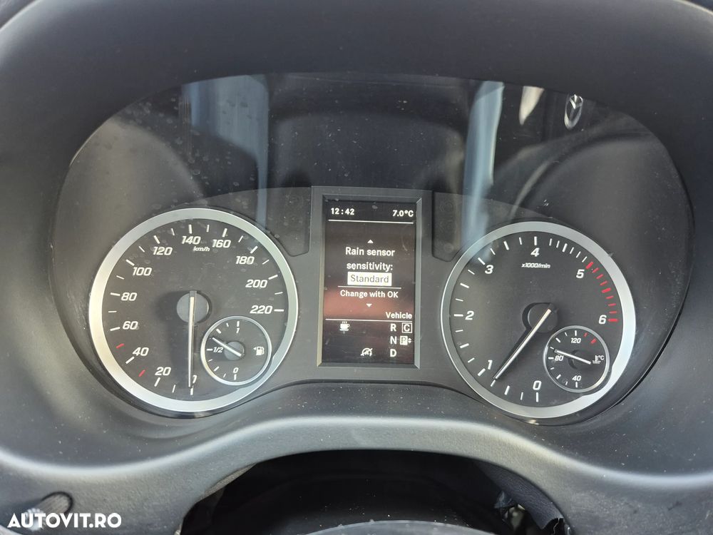 Mercedes-Benz Vito Lung 114 CDI 136CP RWD 9AT Base - 21