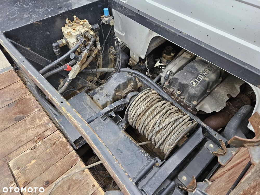 Renault Premium - 10